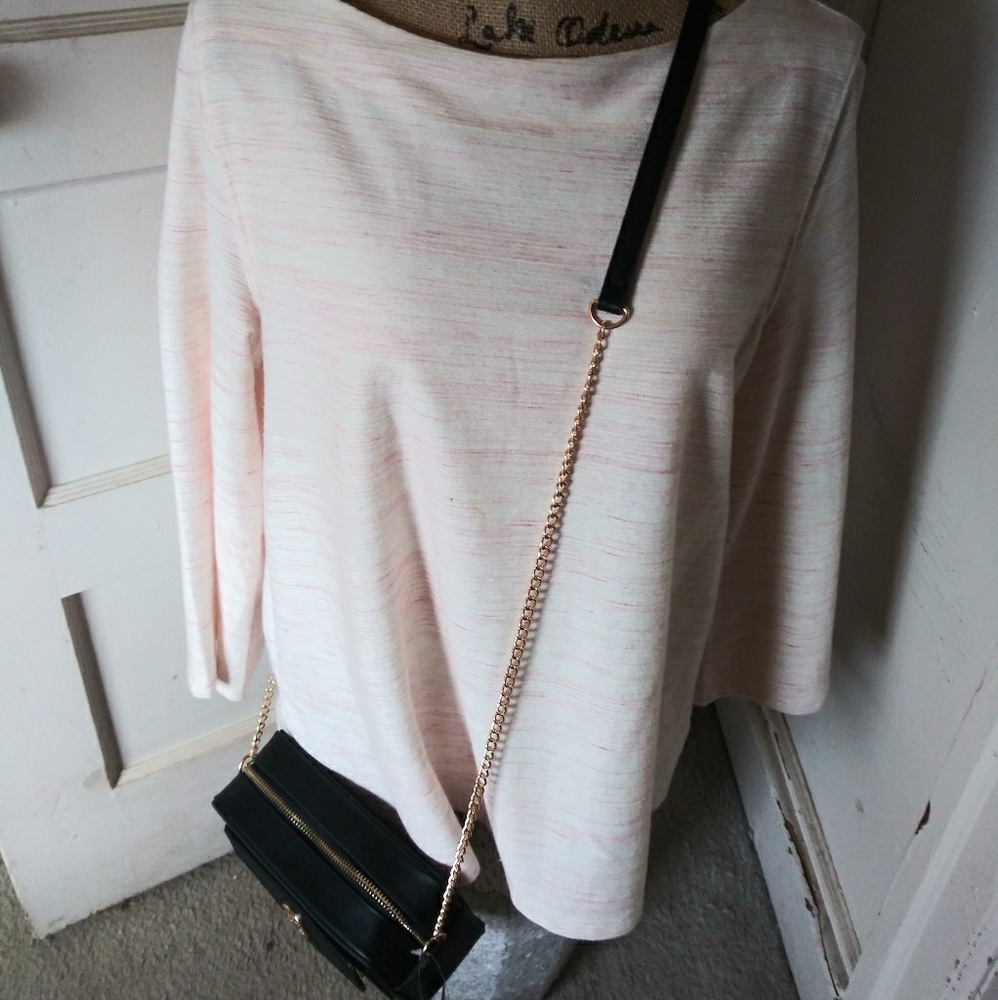 NWT Avenue crossbody